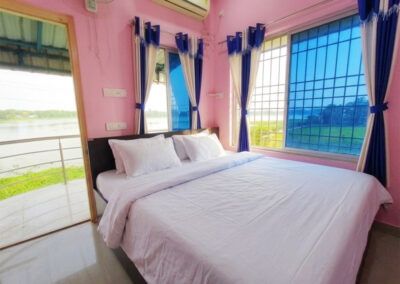 Nabadwip AC Double bed room (1st Floor)